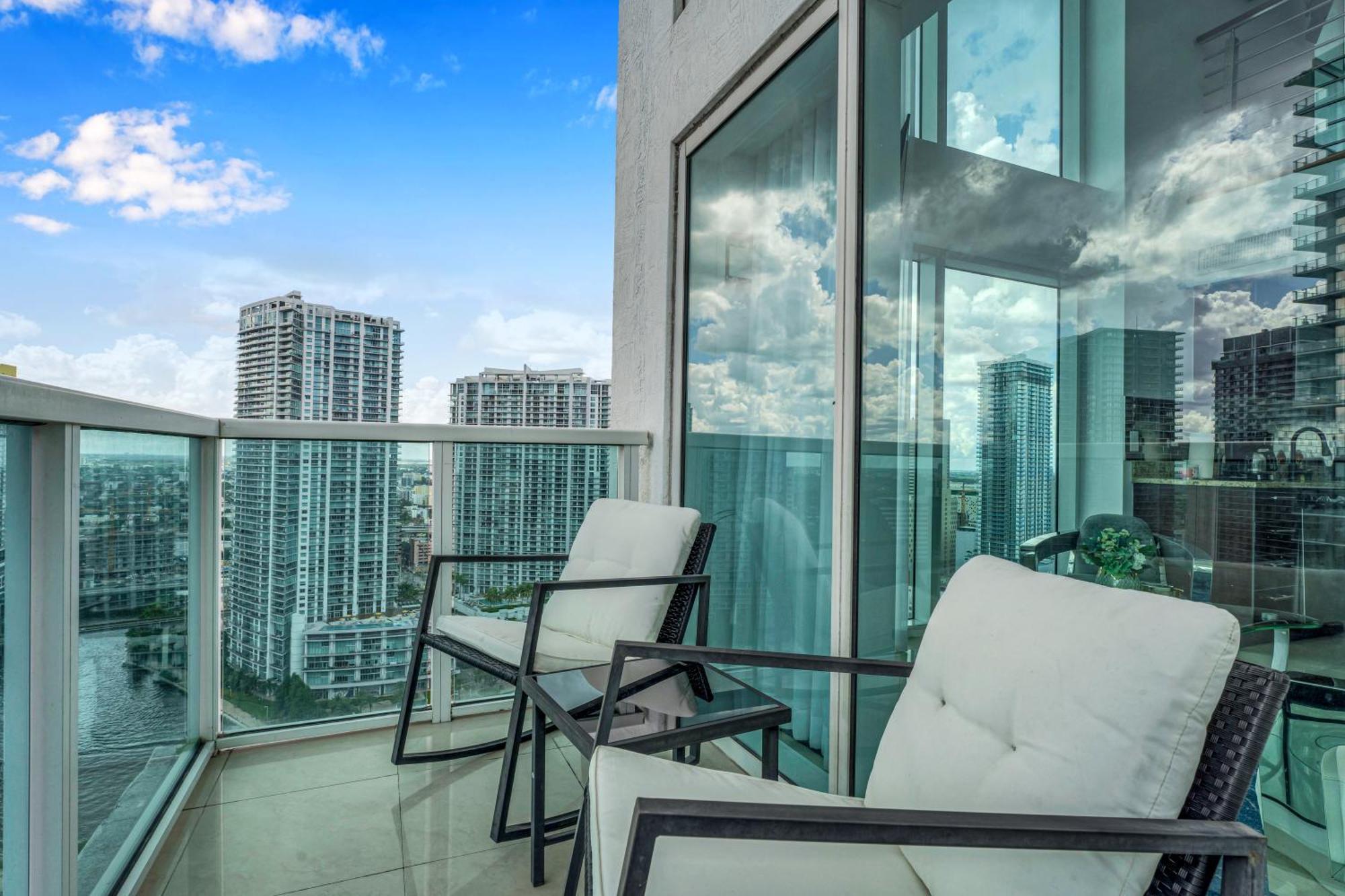 マイアミ Modern 2 Story Loft 2Br With Breathtaking Viewsヴィラ エクステリア 写真