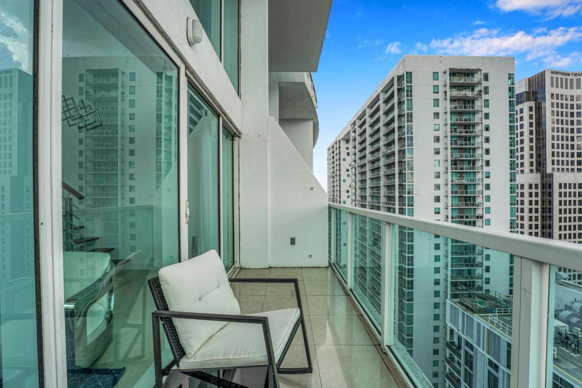 マイアミ Modern 2 Story Loft 2Br With Breathtaking Viewsヴィラ エクステリア 写真