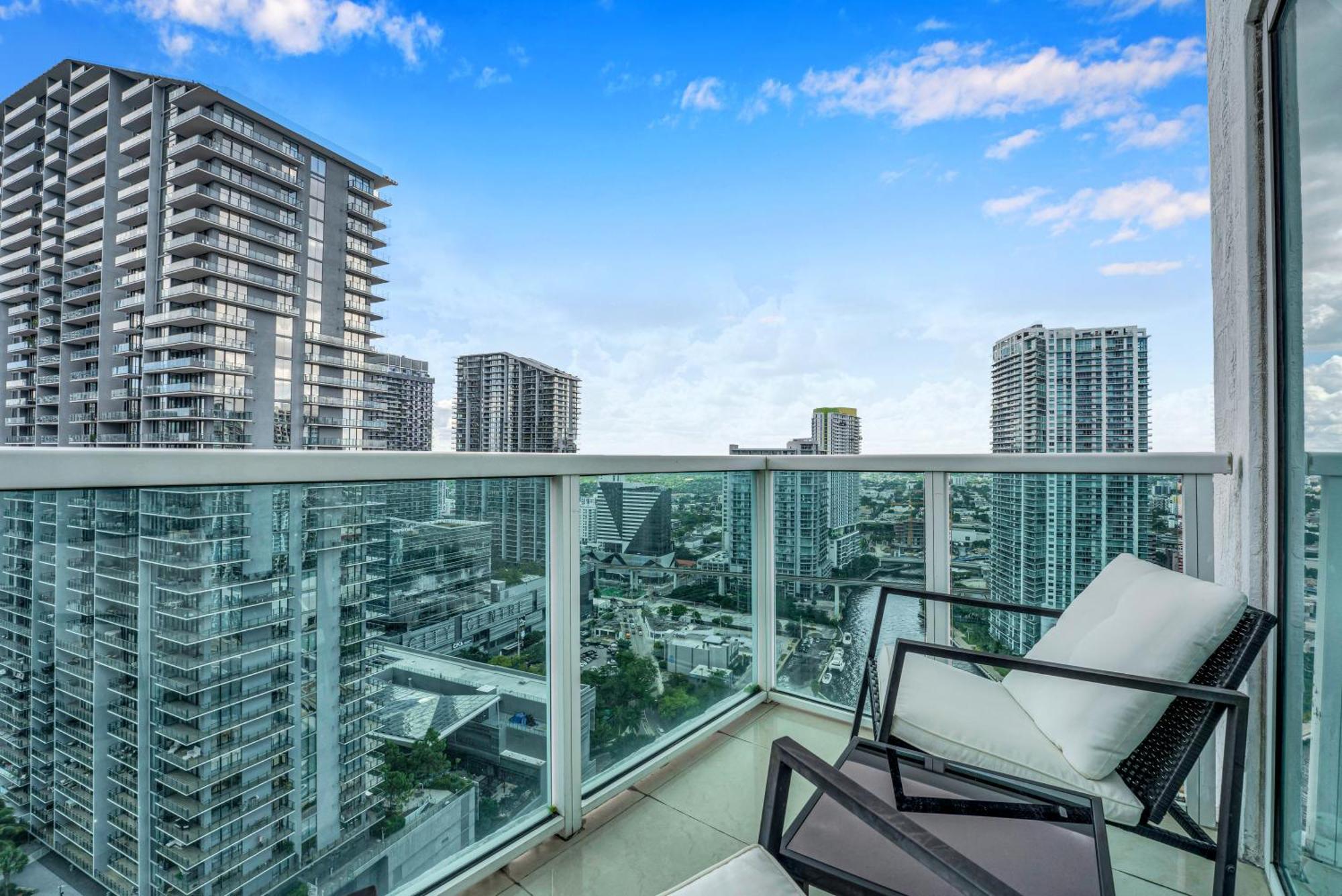 マイアミ Modern 2 Story Loft 2Br With Breathtaking Viewsヴィラ エクステリア 写真